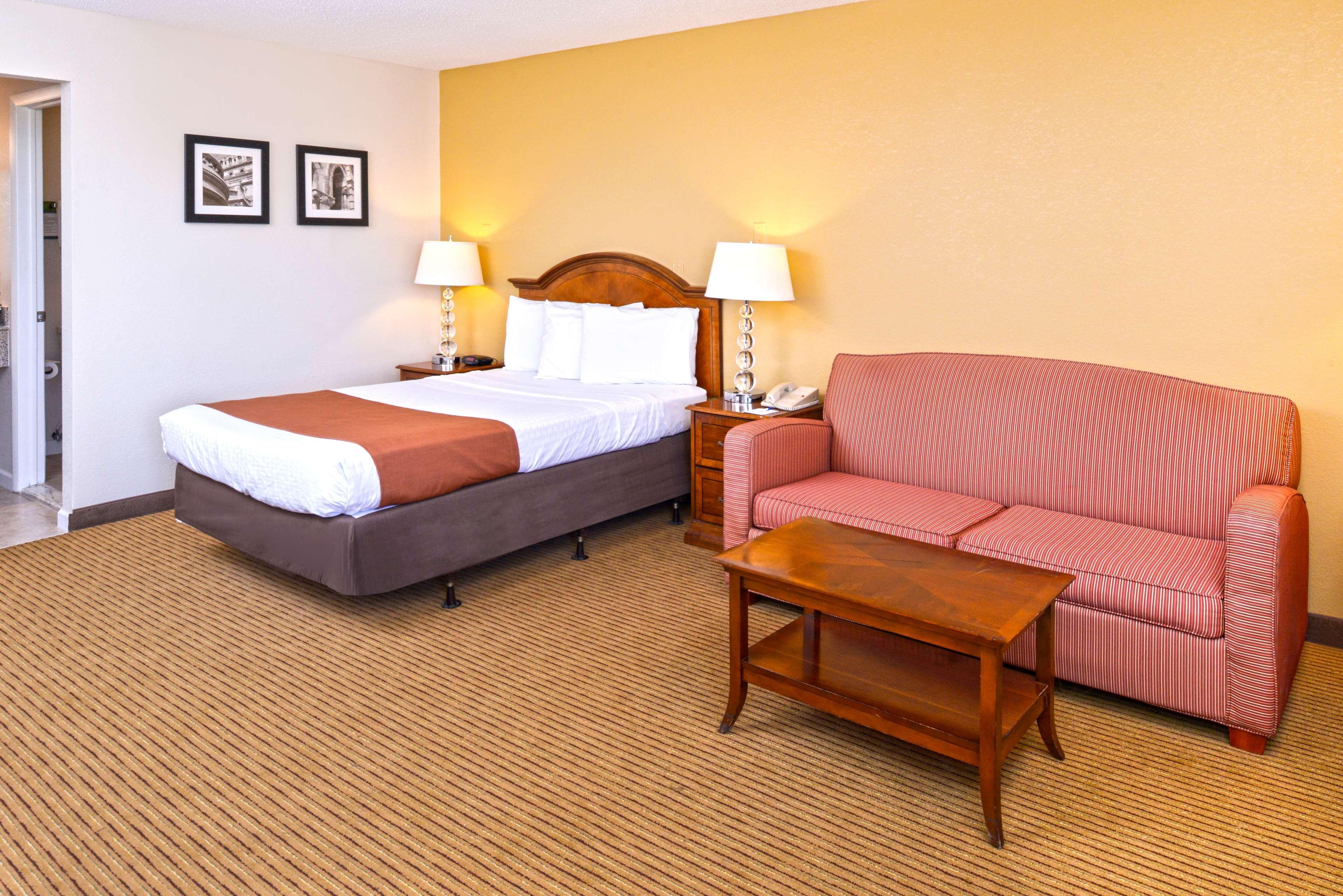 Americas Best Value Inn Платтсбург Экстерьер фото